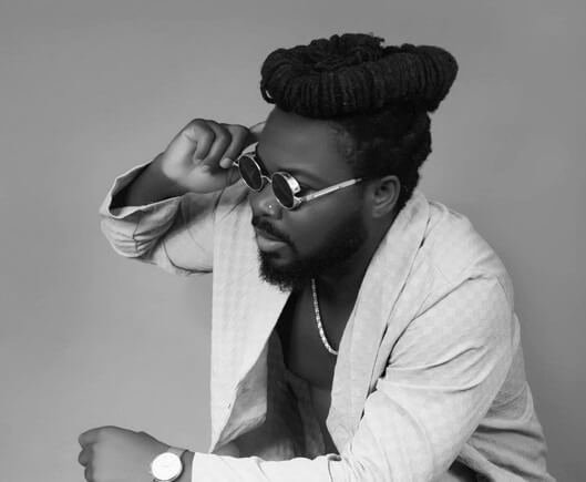 Wutah Kobby Shares “Story” on a new single