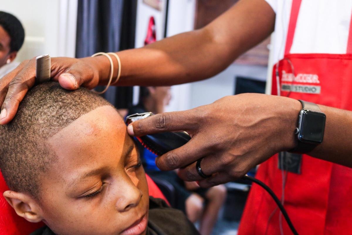 17-Year-Old Girl Quit School to Become a Barber