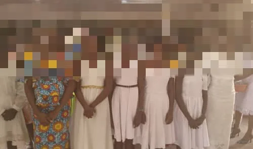 Church Honors 20 Girls for Keeping Their Virginity