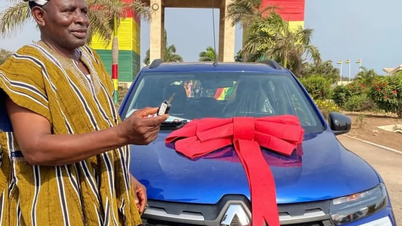 Kumasi Man's Walk to Mahama's Inauguration Earns Car Gift