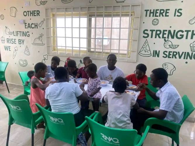 ghana-food-bank-free-hot-meals 2