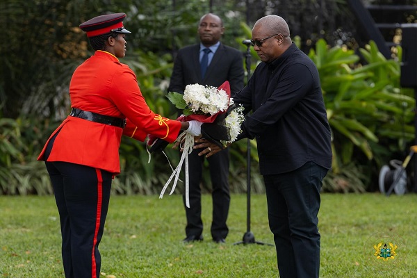 President pays last respect