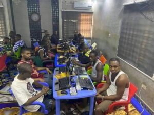 32 Nigerians Arrested in Ghana For Cyber Fraud