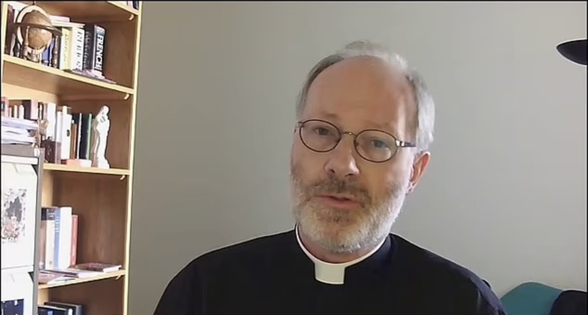 Oxford Priest Misconduct: Senior Chaplain Resigns After Student Grooming Allegations Substantiated
