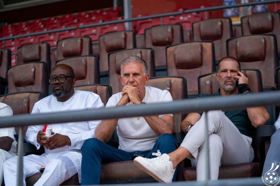 Queiroz Monitors Black Galaxies Training, Who Will Make the 2026 World Cup Squad