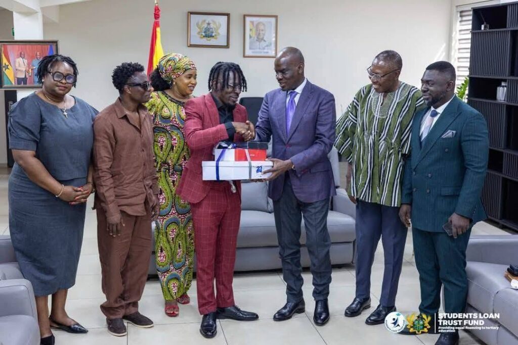 shatta wale and educaton__