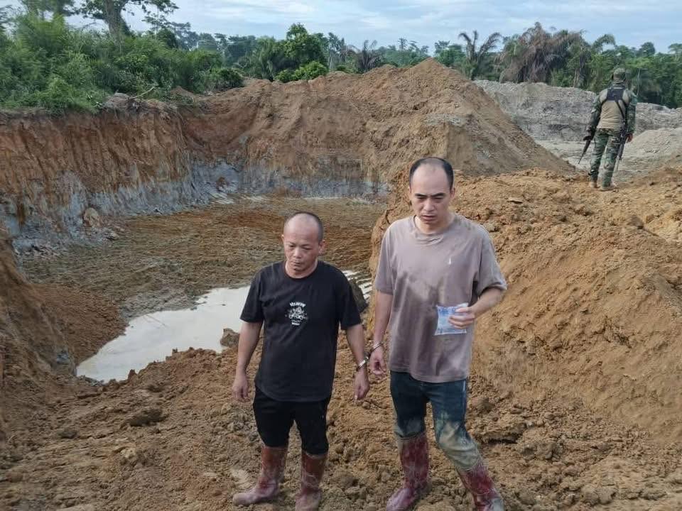 NAIMOS Arrests Two Chinese Nationals in Dawn Anti Galamsey Raid Along Dankai River