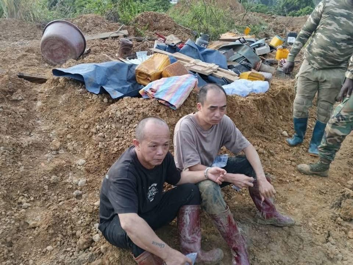 NAIMOS Arrests Two Chinese Nationals in Dawn Anti Galamsey Raid Along Dankai River