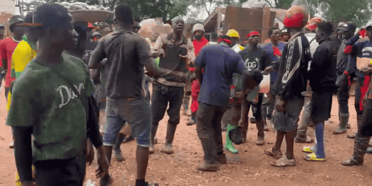 Tricycle Operators Stage Protest Over Equipment Breakdown at Oti Landfill Site