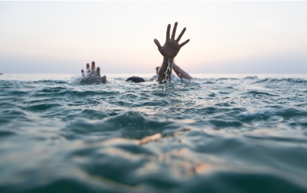 3 People Die and 3 Go Missing After Canoe Sinks on River Oti in Northern Region