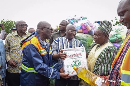 Bawumia provides rescue supplies to flood victims on June 29