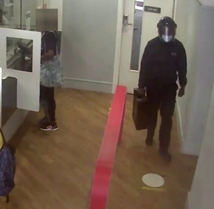 Smart UK Bank Thief Caught After Four Years Hiding in Ghana