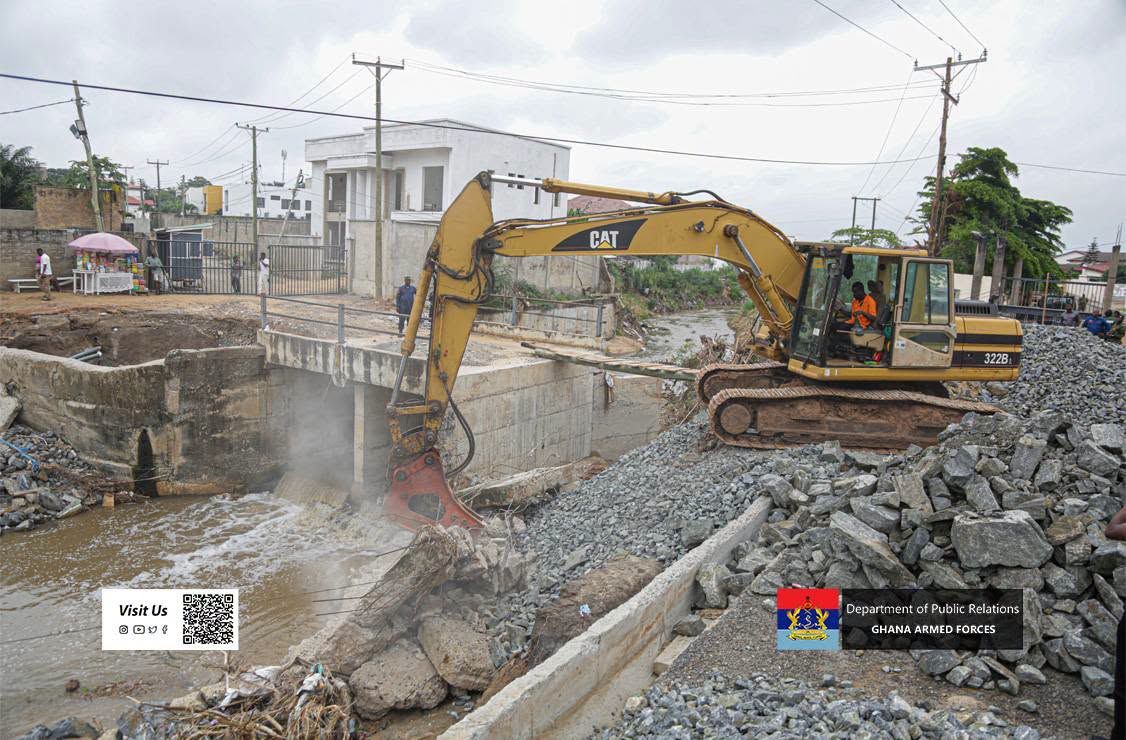 Unauthorized buildings along the banks of Tesa Dam and Legon Boundary Road are demolished by a post-flood mitigation task force