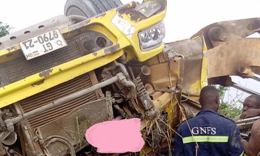 4 People Dead After Trailer Crushes Taxi on Kwahu Mountain Atibie Road